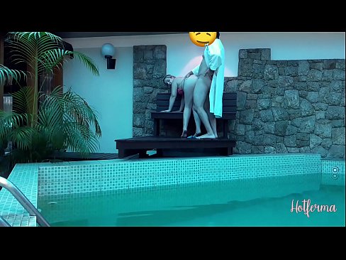 ❤️ Boss invita a cameriera à a piscina, ma ùn pudia resiste à un caldu ❤ Pornu di qualità à co.porn-mate.ru ❤